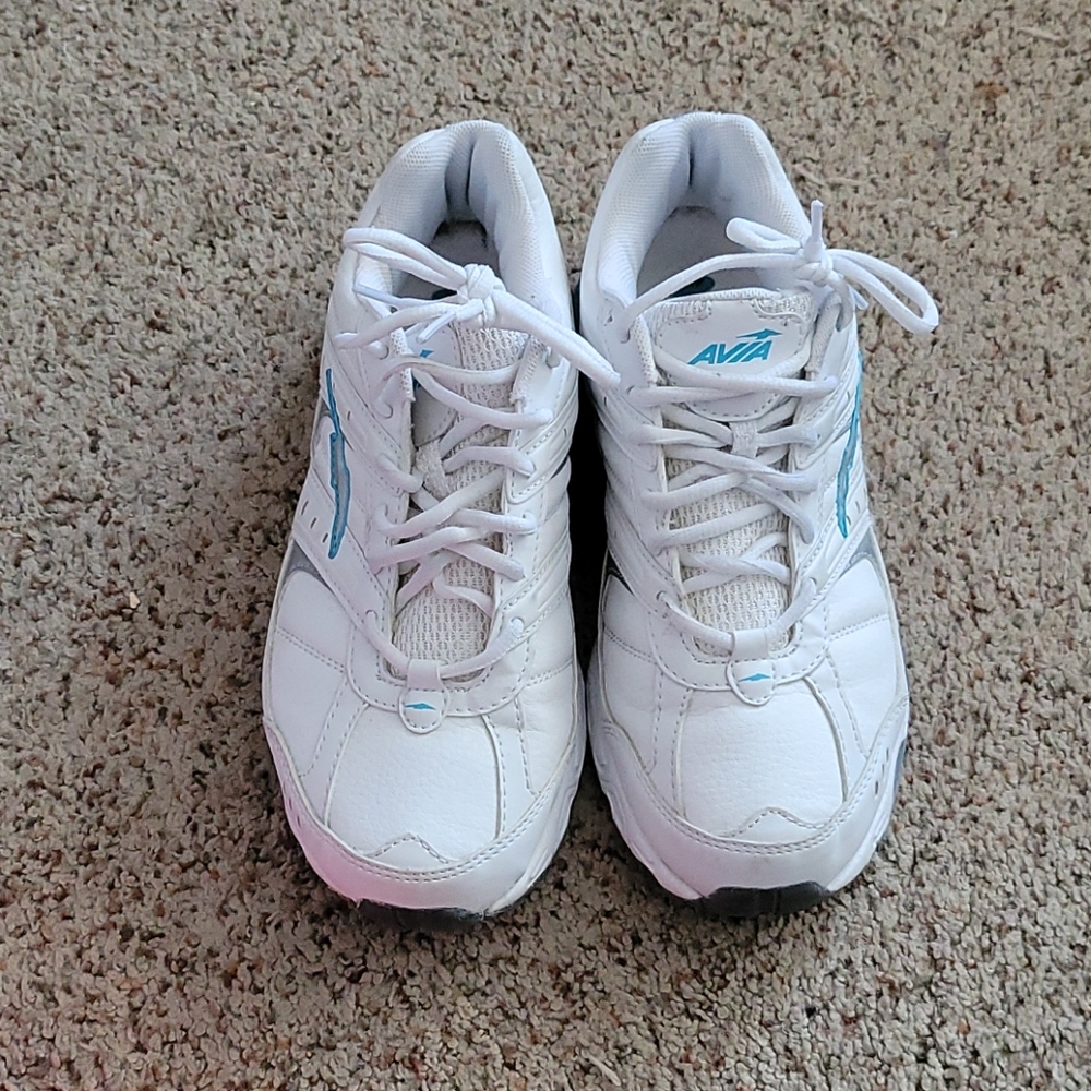 Avia Tennis Shoes